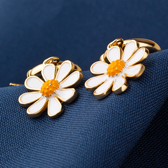 Arete Rodio Flor Blanca