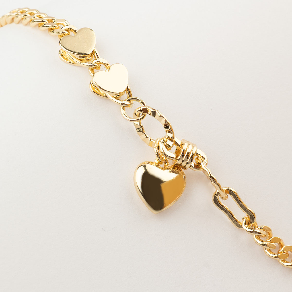 Pulsera Corazones Gold