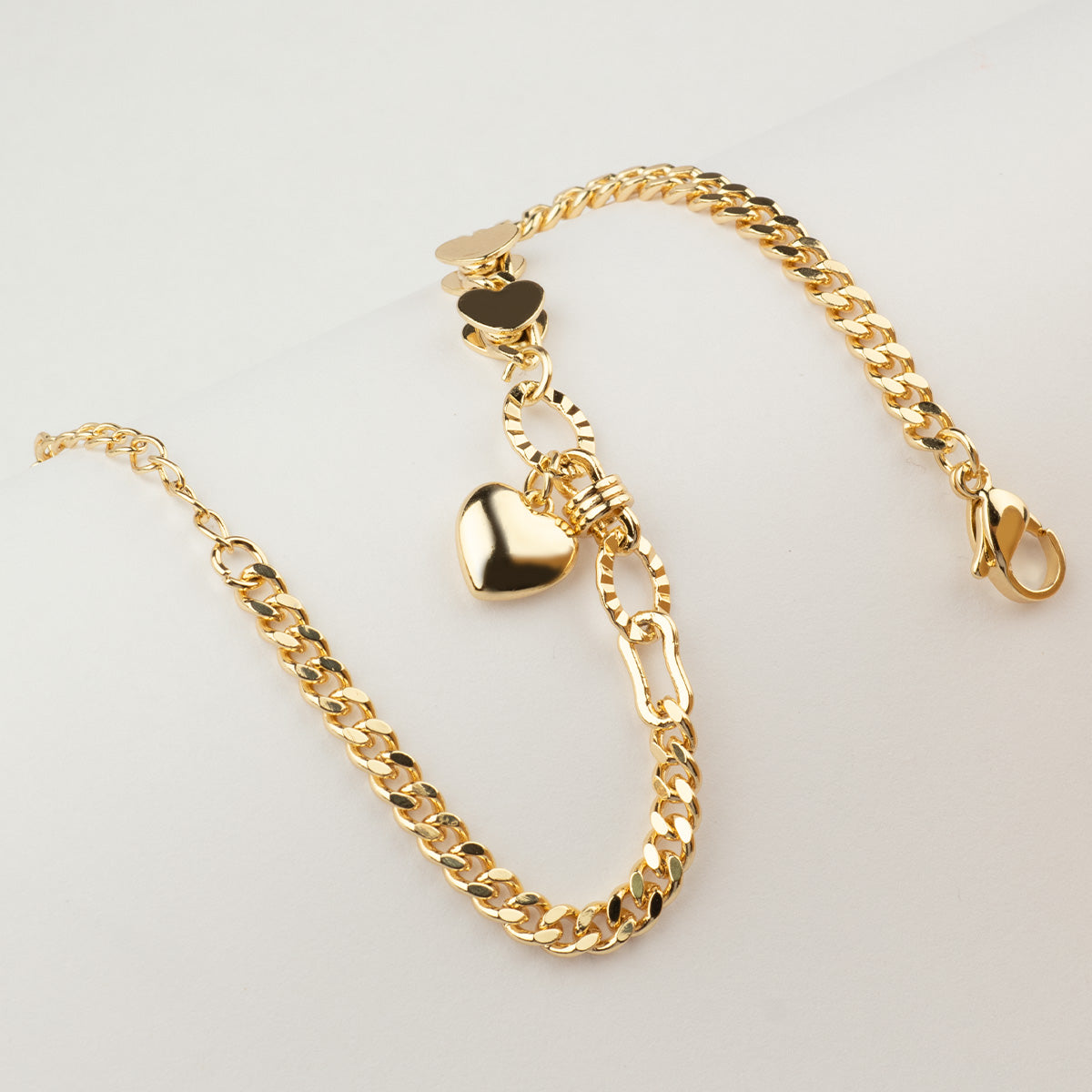 Pulsera Corazones Gold